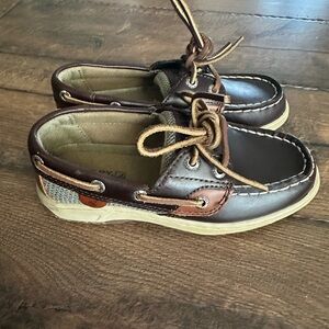 Toddler boy size 11.5 Sperry slip on on dress shoes